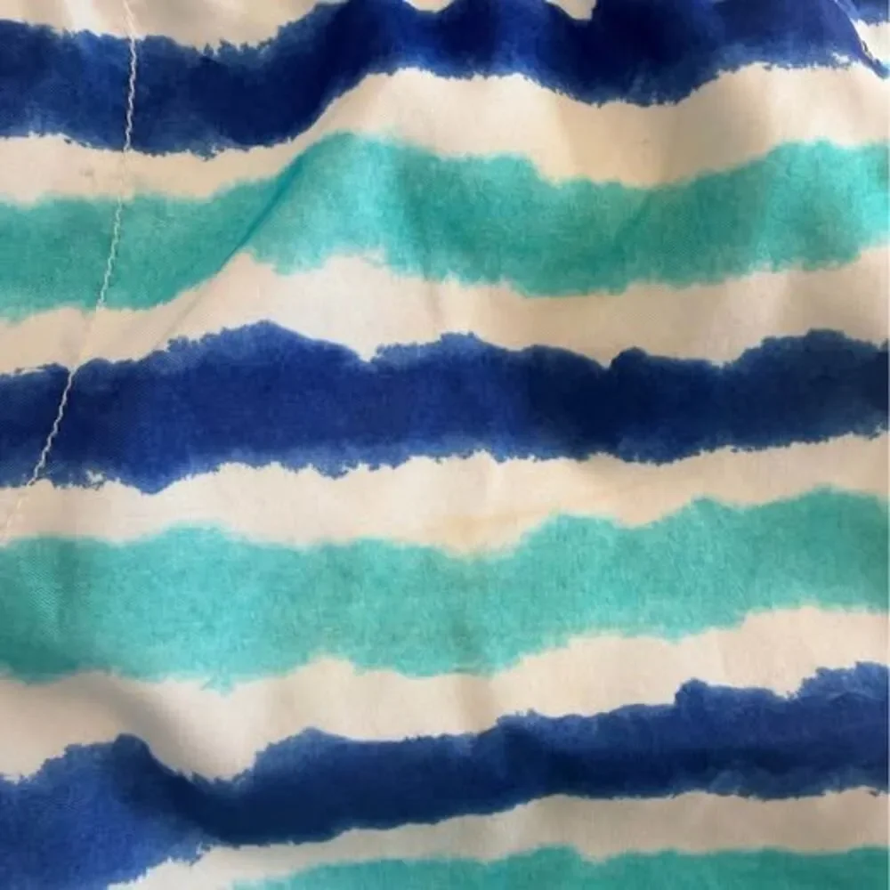 Boys Children’s Place Swim Set Size 7/8 Rash Guard Swim Trunks Flaws see picture